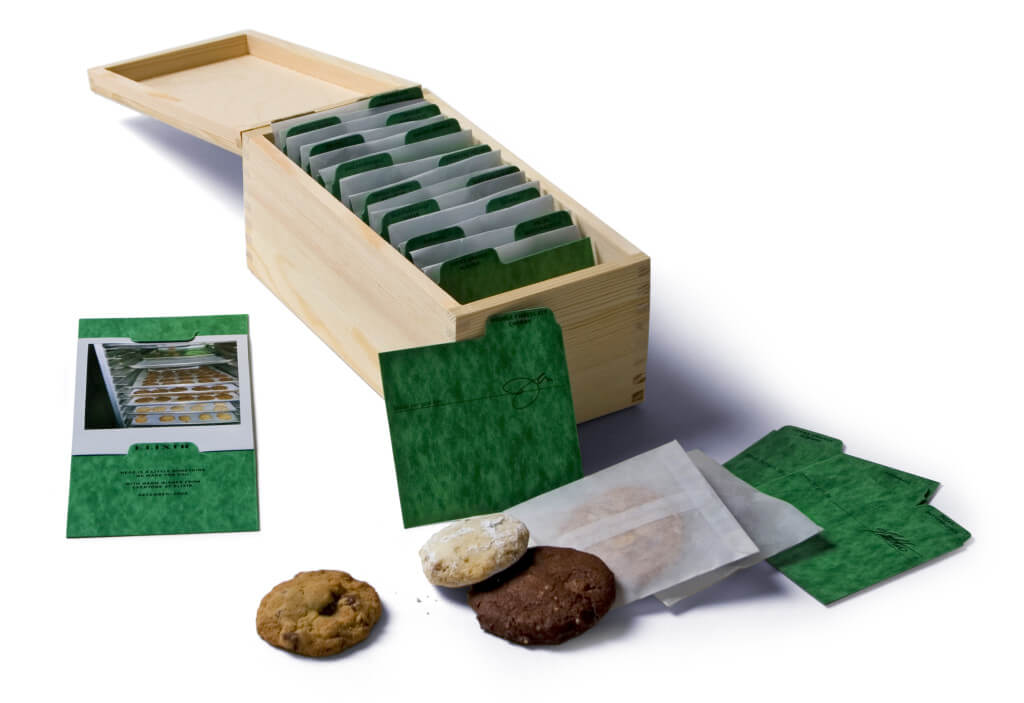 Wooden cookie file box with green separators